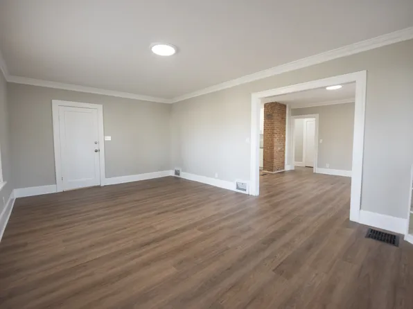 2112 Lincoln Ave, Lakewood, OH 44107