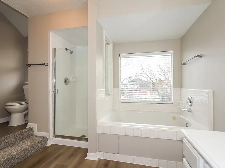 15815 Spruce River Ct — Photo 13