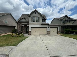 1015 Donington Cir, Lawrenceville, GA