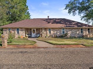 417 Alan Dr, Mount Pleasant, TX 75455
