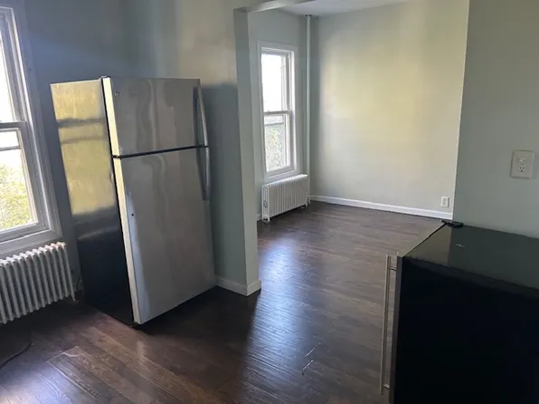 226 Sommerville Pl Floor 2, Yonkers, NY 10703