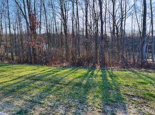 Ashmont Ave SW, Canton, OH 44706