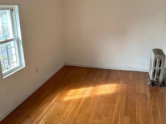 3rd image of 462 Beach 67th St #1