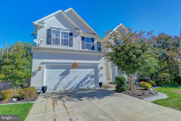 1st image of 46112 Saltmarsh Ct