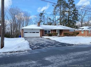 39 Elmira Ave, Torrington, CT 06790