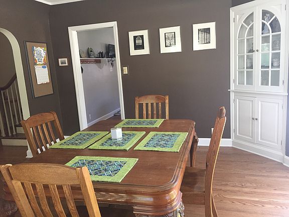 Built-ins, DR