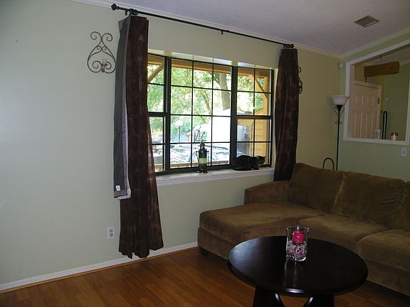 4th image of 4026 Danielle Dr