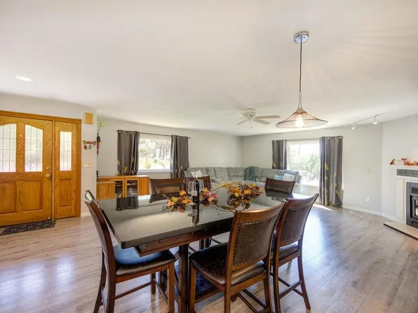 5560 Fawnridge Rd, Auburn, CA 95602