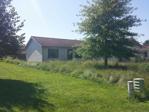 2nd image of 162 Creek View Dr