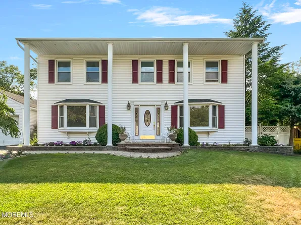 127 Melissa Court, Lakewood, NJ 08701