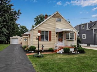 577 Rowley Rd, Depew, NY 14043