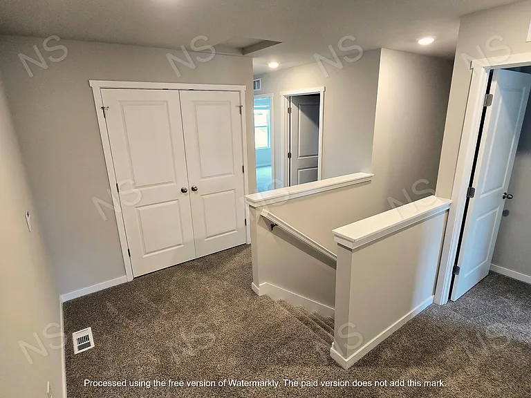 523 Kinley Dr — Photo 19