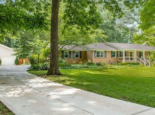 5401 Rosser Rd, Stone Mountain, GA 30087