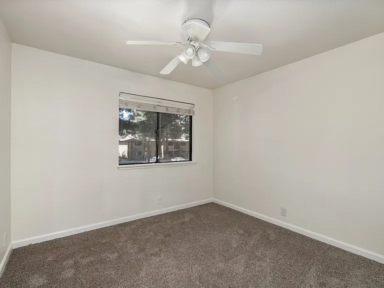 1114 Nord Ave #36 — Photo 12
