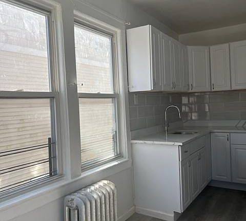 2nd image of 409 S 10th Ave Floor 2