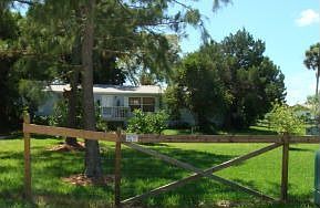 1st image of 835 Bay Dr