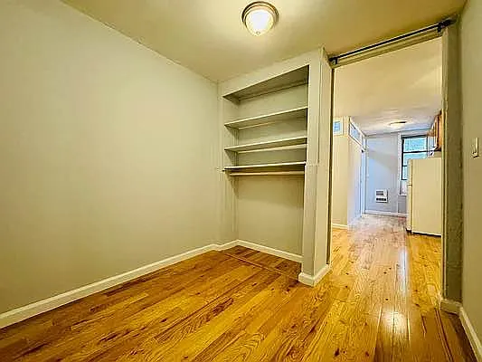 Rented by Metropolitan Property Group | media 5