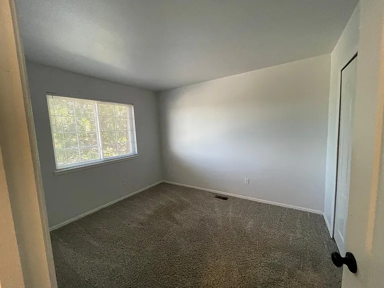 9225 Gingerhill Ct — Photo 23
