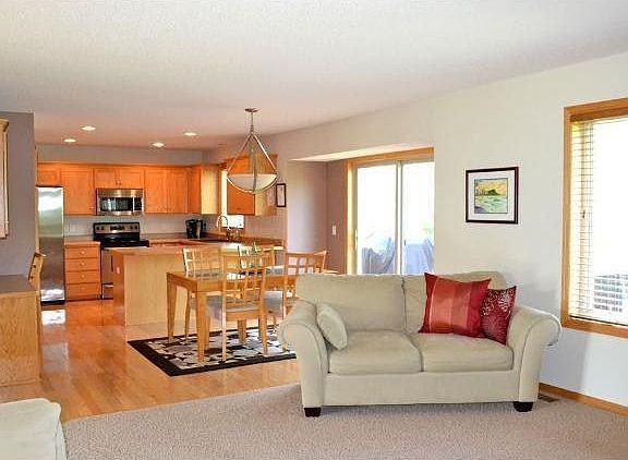 5th image of 20857 Granada Avenue Ct N