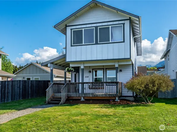 514 Lopez Ave, Port Angeles, WA 98362