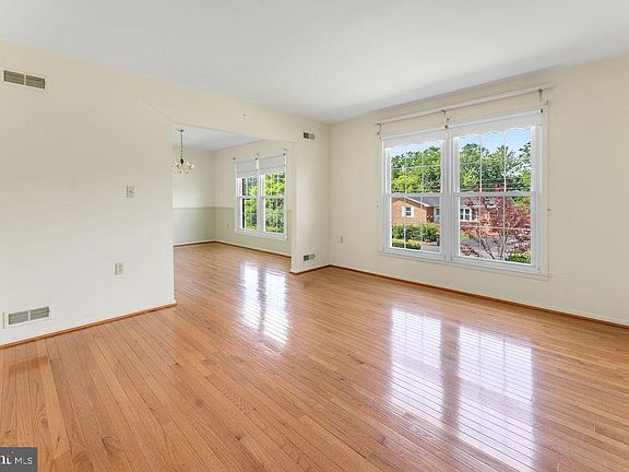 4th image of 114 Williamson Rd