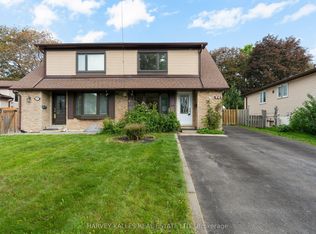 225 Hollyberry Trl, Toronto, ON M2H2P3