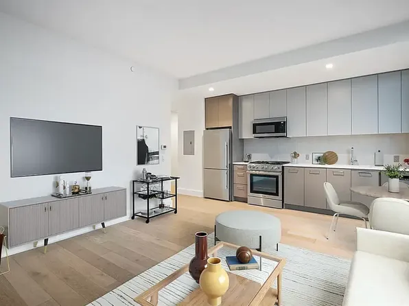 92-27 160th Street image 3 of 39