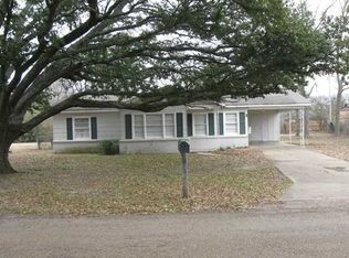 1516 Gaywood Ave, Yazoo City, MS 39194