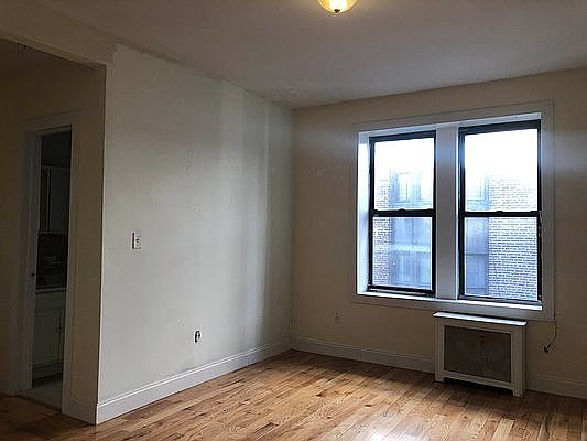 2nd image of 555 W 159th St #4