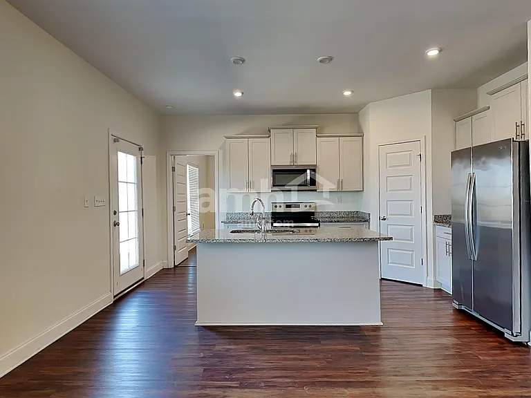 5026 Mountain Springs Rd — Photo 3