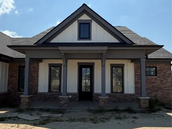 707 Cedar Bnd, Solon, IA 52333