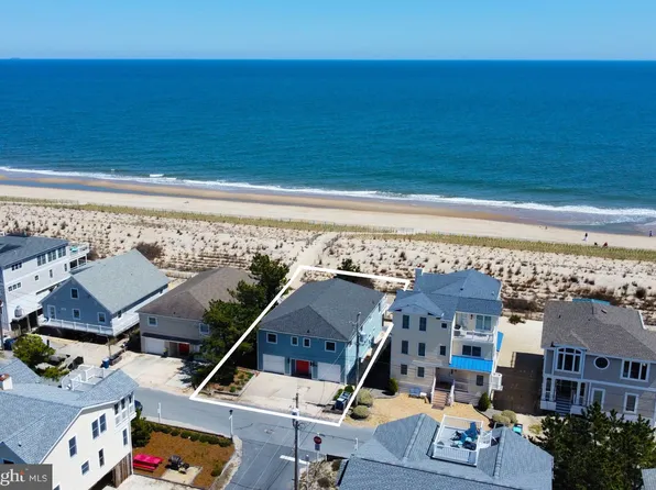 706 S Ocean Dr, Bethany Beach, DE 19930