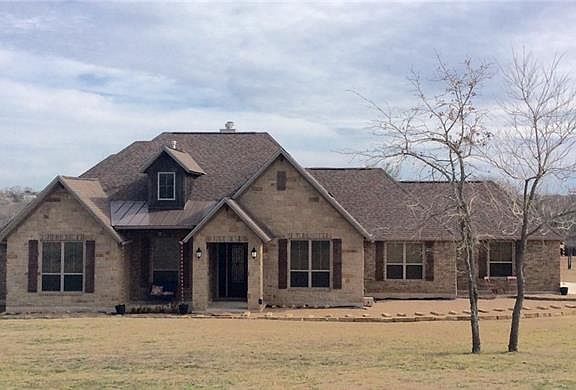 2nd image of 139 Pavilion Dr