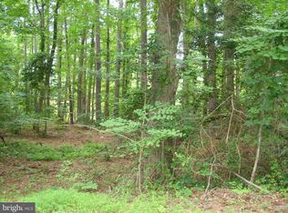 857 Plains Rd, Lusby, MD 20657