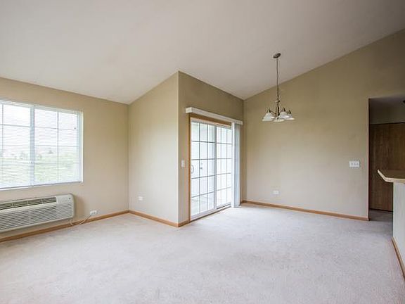 3rd image of 1331 Silverstone Dr