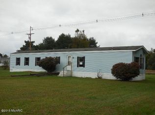 6433 W 104th St, Fremont, MI 49412