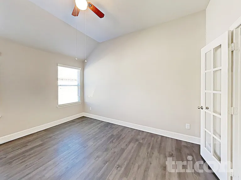513 Alice Ln — Photo 14