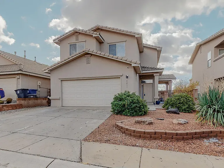 7200 Dancing Eagle Ave NE — Photo 1