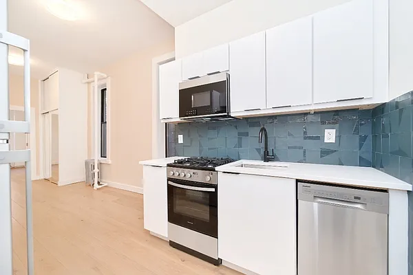 Rented by Living New York | media 6