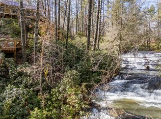 390 Woods Dr, Salem, SC 29676