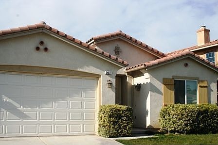 2nd image of 34611 Wintersweet Ln
