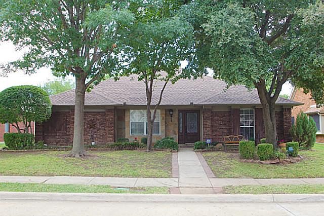 1st image of 1614 Palisades Dr