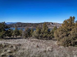 5708 Black Bear Ct, Weed, CA 96094