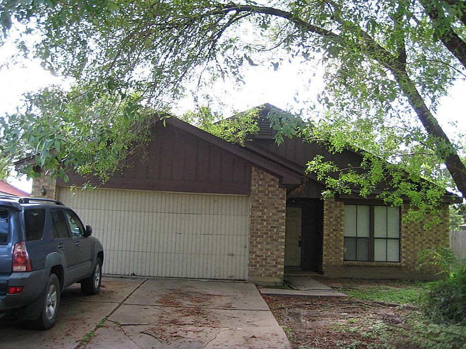 1st image of 11847 Acadian Dr