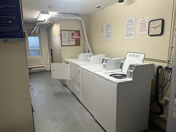 3rd image of 260 Tremont St APT 5