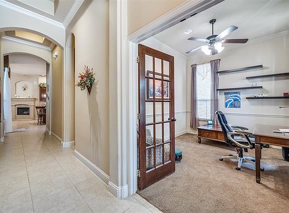 3rd image of 1101 Caudle Ln
