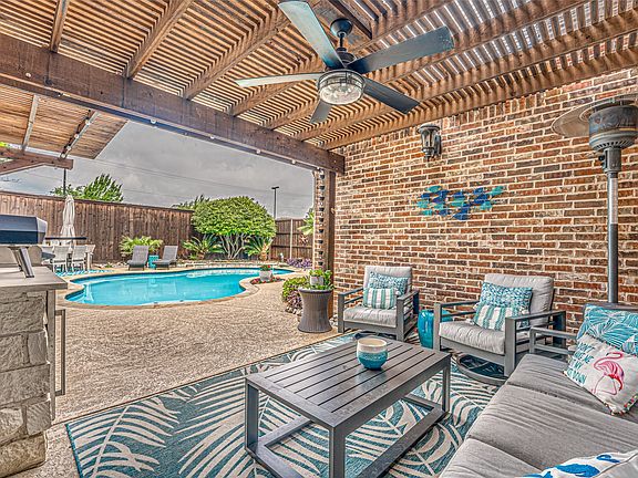 2nd image of 5567 Summer Star Ln