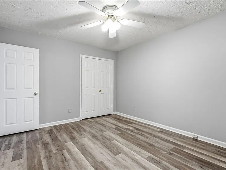 432 Charleston Ln #432 — Photo 17