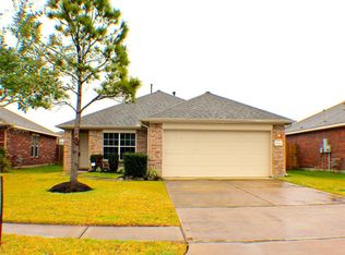 9843 Onyx Trail Dr, Rosharon, TX 77583