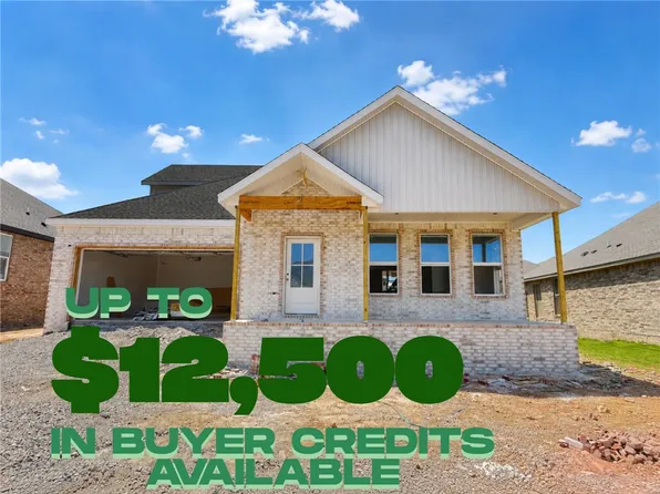 6607 Orange Ave, Bentonville, AR 72713
